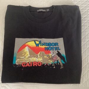 The J Peterman Company T-shirt Windsor Hotel Cairo XL 100% cotton Made in U.S.A.
